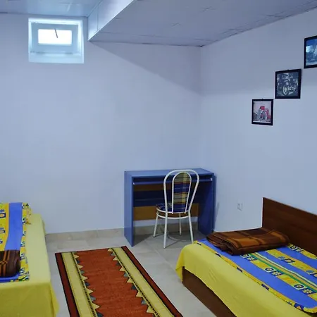 Quarto em Acomodações Particulares Guest Tinko